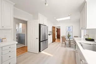 2579 18th Ave, San Francisco, CA 94116 - Photo 11