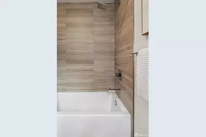 1624 Larkin Street #7, San Francisco, CA 94109 - Photo 51