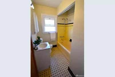 2434 46th Avenue, San Francisco, CA 94116 - Photo 15