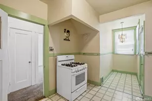 347 Faxon Ave, San Francisco, CA 94112 - Photo 13