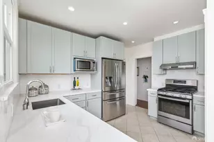 110 Pinehurst Way, San Francisco, CA 94112 - Photo 9
