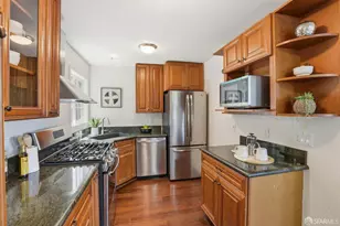 4231 26th St, San Francisco, CA 94131 - Photo 15