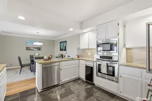 416 Portofino Dr, San Carlos, CA 94070 - Photo 13