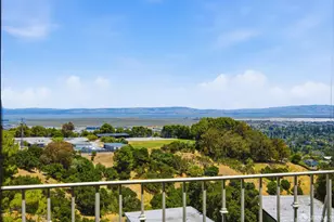 416 Portofino Dr, San Carlos, CA 94070 - Photo 57