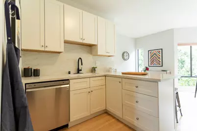 150 S Lake Merced Hills, San Francisco, CA 94132 - Photo 17