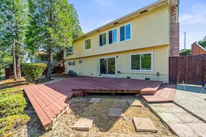 8040 Hansom Drive, Oakland, CA 94605 - Photo 55