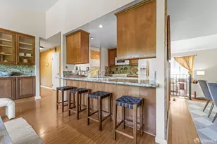 8040 Hansom Dr, Oakland, CA 94605 - Photo 17