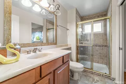 8040 Hansom Drive, Oakland, CA 94605 - Photo 47