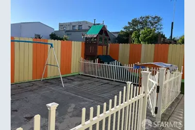 2124 Taraval Street, San Francisco, CA 94109 - Photo 9