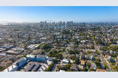 1127 E 20th Street, Oakland, CA 94606 - Photo 9