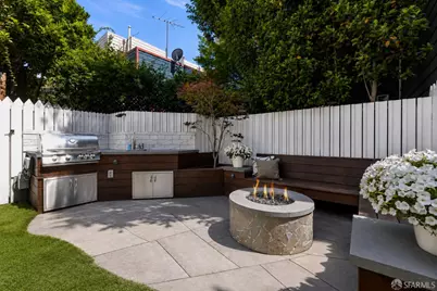 1439 Green Street #1, San Francisco, CA 94109 - Photo 17
