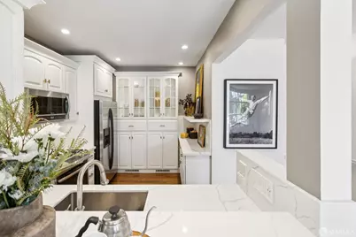1439 Green Street #1, San Francisco, CA 94109 - Photo 11