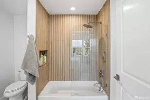 655 12th St, Oakland, CA 94607 - Photo 13