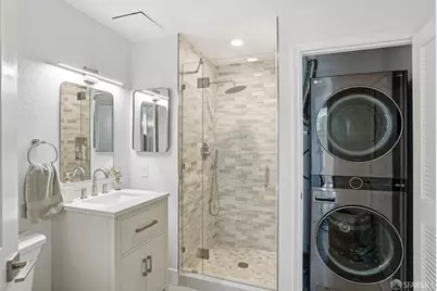 655 12th Street #211, Oakland, CA 94607 - Photo 9