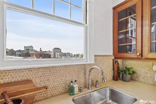 1880 Jackson St, San Francisco, CA 94109 - Photo 15