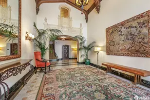 1880 Jackson St, San Francisco, CA 94109 - Photo 37