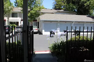 60 Muirfield Ct, San Jose, CA 95116 - Photo 3