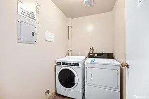 199 Montecito Ave, Oakland, CA 94610 - Photo 15