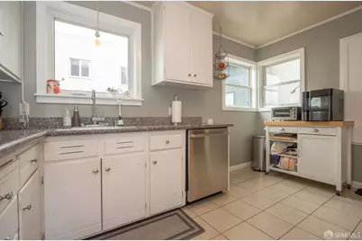 62 Barcelona Avenue, San Francisco, CA 94115 - Photo 13
