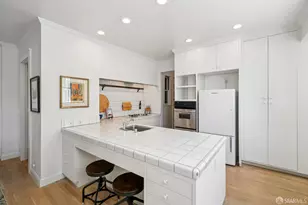 1127 Greenwich St, San Francisco, CA 94109 - Photo 31