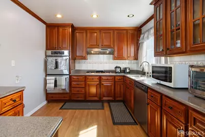 30 Karen Court, San Francisco, CA 94134 - Photo 11