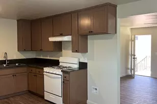 3319 E Tyler Ave, Fresno, CA 93702 - Photo 11