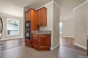 29 Yacht Ln, Daly City, CA 94014 - Photo 23