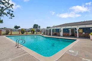 29 Yacht Ln, Daly City, CA 94014 - Photo 1