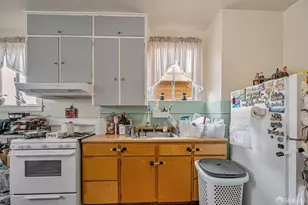 2015 Taraval St, San Francisco, CA 94116 - Photo 13