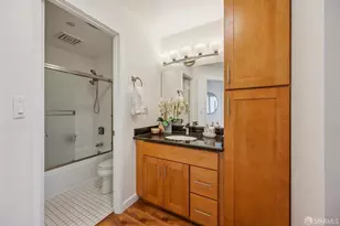 1 Daniel Burnham Ct, San Francisco, CA 94109 - Photo 27