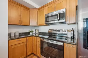 1 Daniel Burnham Ct, San Francisco, CA 94109 - Photo 21