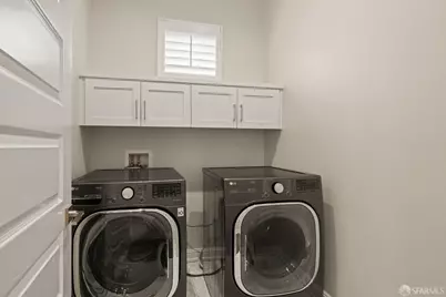 220 Sierra Vista Avenue, Mountain View, CA 94043 - Photo 15