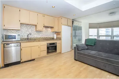 750 Van Ness Avenue #V502, San Francisco, CA 94102 - Photo 9