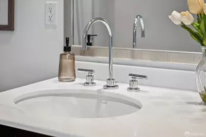 333 1st Street #2004, San Francisco, CA 94105 - Photo 29