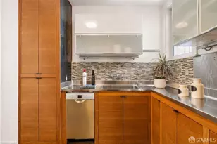 160 Santa Marina St, San Francisco, CA 94110 - Photo 11