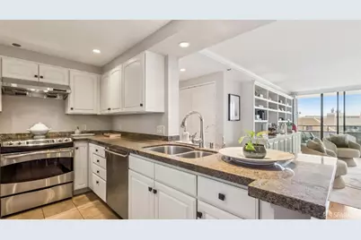 101 Lombard #507W, San Francisco, CA 94111 - Photo 7