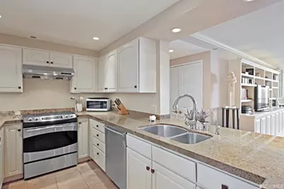 101 Lombard #507W, San Francisco, CA 94111 - Photo 19