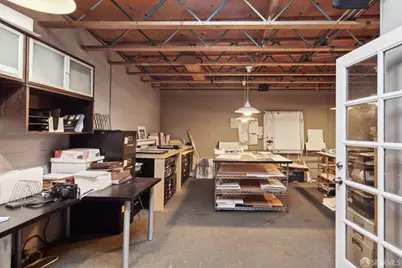 2014 Oakdale Avenue, San Francisco, CA 94133 - Photo 17