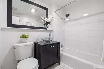 1252 Pacific Avenue, San Francisco, CA 94109 - Photo 15