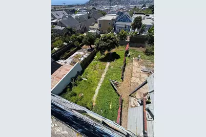 1327 Palou Avenue, San Francisco, CA 94124 - Photo 9