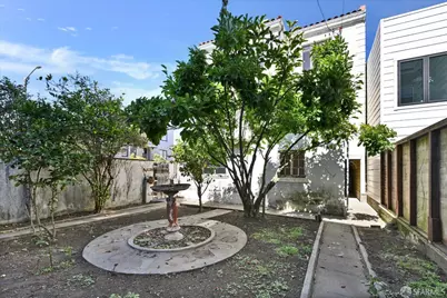 201 Capra Street, San Francisco, CA 94123 - Photo 43