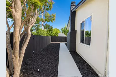1832 Redwood Drive, Martinez, CA 94553 - Photo 49
