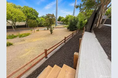 1832 Redwood Drive, Martinez, CA 94553 - Photo 39