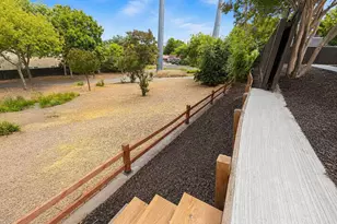 1832 Redwood Dr, Martinez, CA 94553 - Photo 39