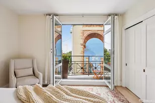 1340 Clay St, San Francisco, CA 94109 - Photo 21