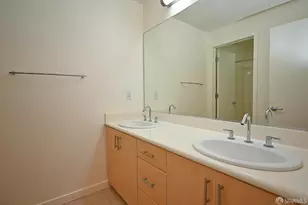 2823 Regatta Dr, Oakland, CA 94601 - Photo 33