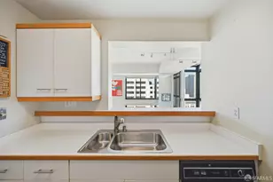 1 Daniel Burnham Ct, San Francisco, CA 94109 - Photo 17