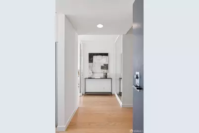 1998 Broadway Street #1505, San Francisco, CA 94109 - Photo 3