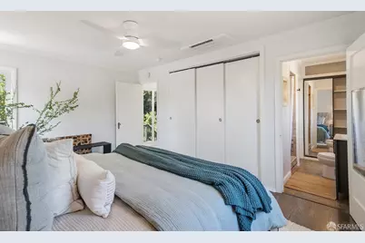 6565 Chabot Road, Oakland, CA 94618 - Photo 33
