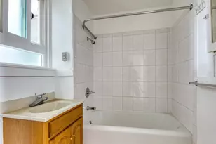 1235 Bush St, San Francisco, CA 94109 - Photo 9